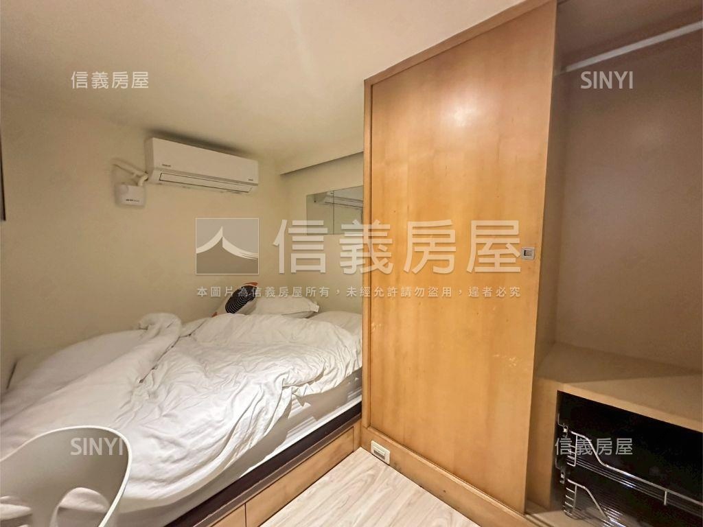 西門捷運高樓景觀套房房屋室內格局與周邊環境