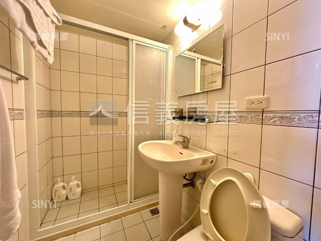 西門捷運高樓景觀套房房屋室內格局與周邊環境