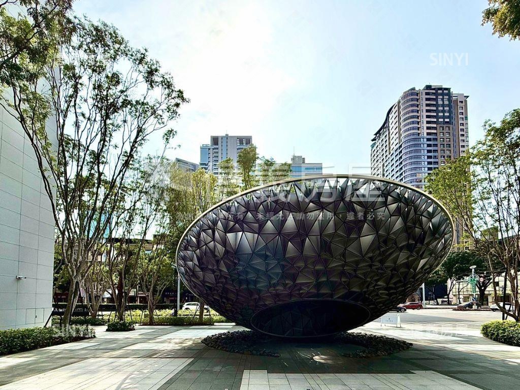 忠泰老佛爺●氣勢磅礡房屋室內格局與周邊環境