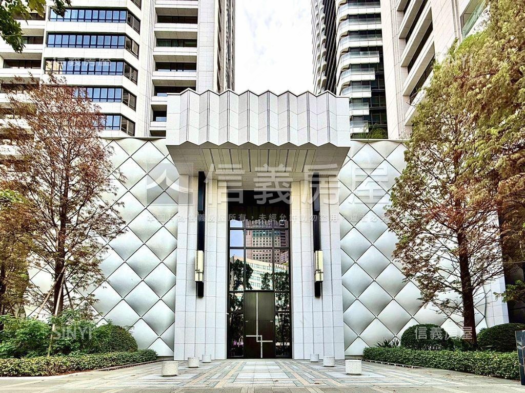 忠泰老佛爺●氣勢磅礡房屋室內格局與周邊環境