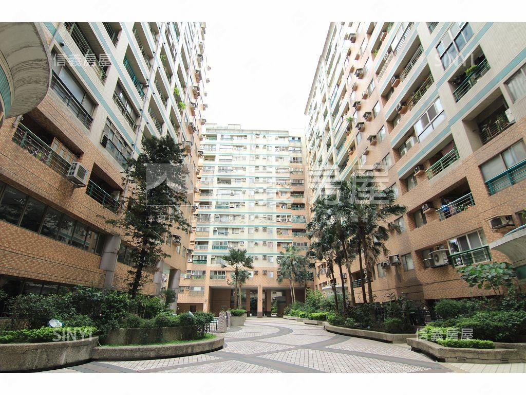 青年市邊間大兩房房屋室內格局與周邊環境