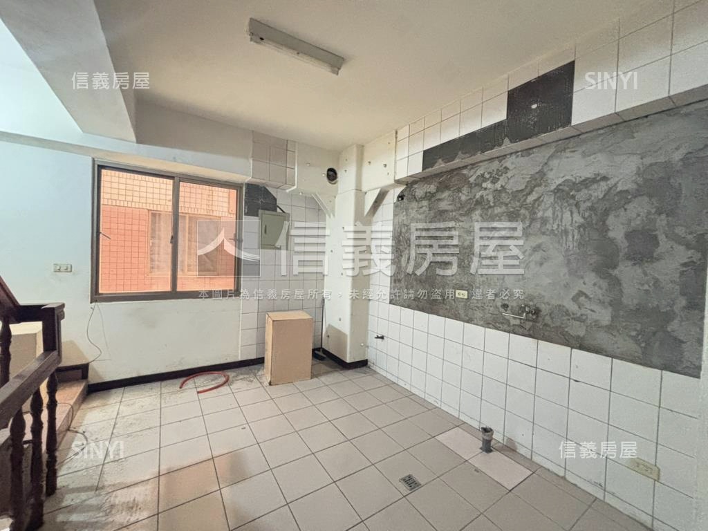南區優質樓店房屋室內格局與周邊環境