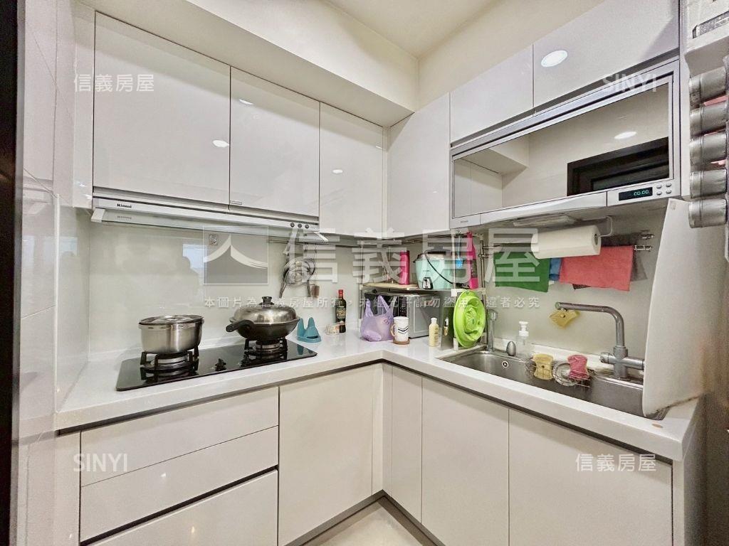 富宇學學美裝潢視野兩房房屋室內格局與周邊環境