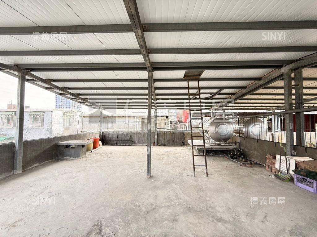 忠孝路三面採光方正美屋房屋室內格局與周邊環境