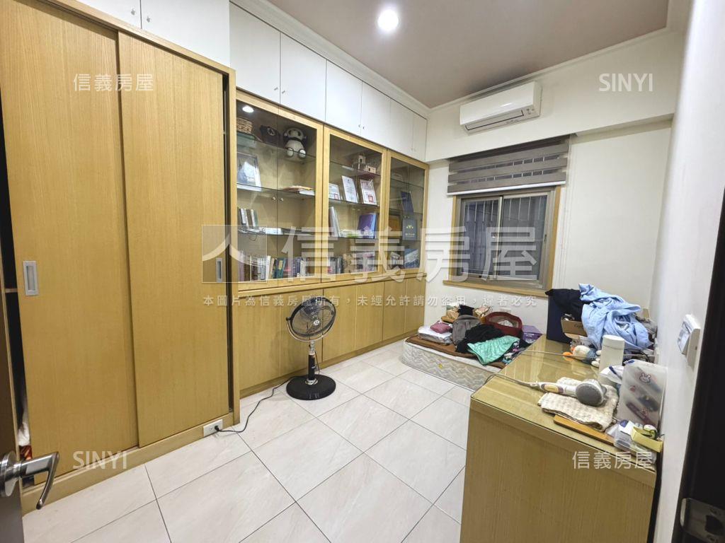 五福學區美裝潢一樓住店房屋室內格局與周邊環境