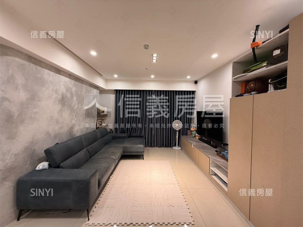 冠德天御面學校三房雙車位房屋室內格局與周邊環境