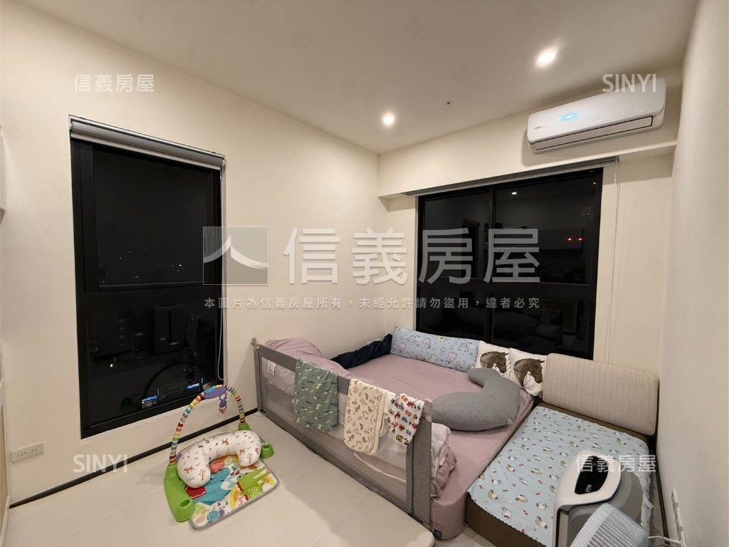 冠德天御面學校三房雙車位房屋室內格局與周邊環境