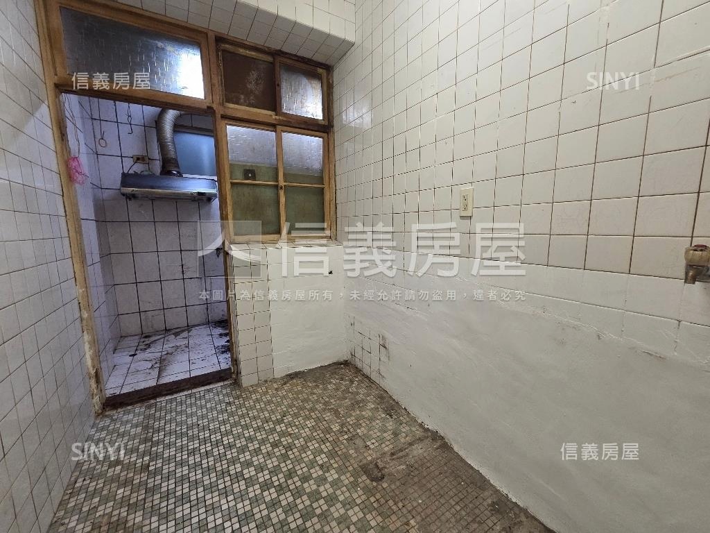 松山路低總價一樓房屋室內格局與周邊環境