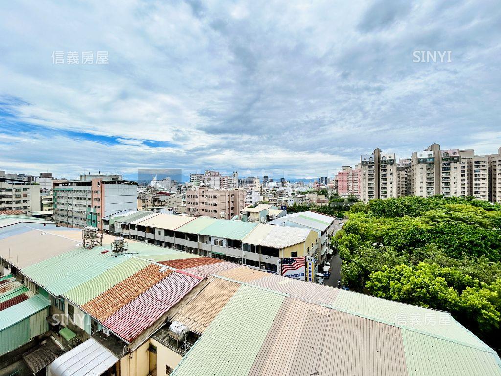 逢甲公園廣場。正３房車位房屋室內格局與周邊環境