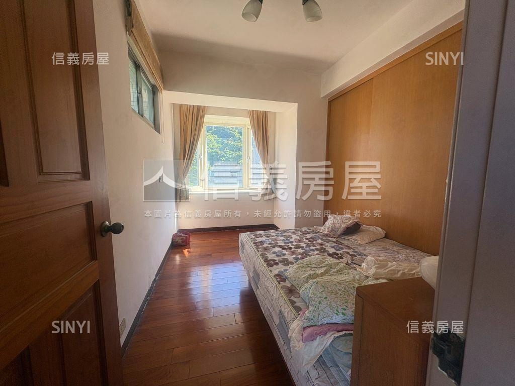 高樓景觀無遮蔽邊間華廈房屋室內格局與周邊環境
