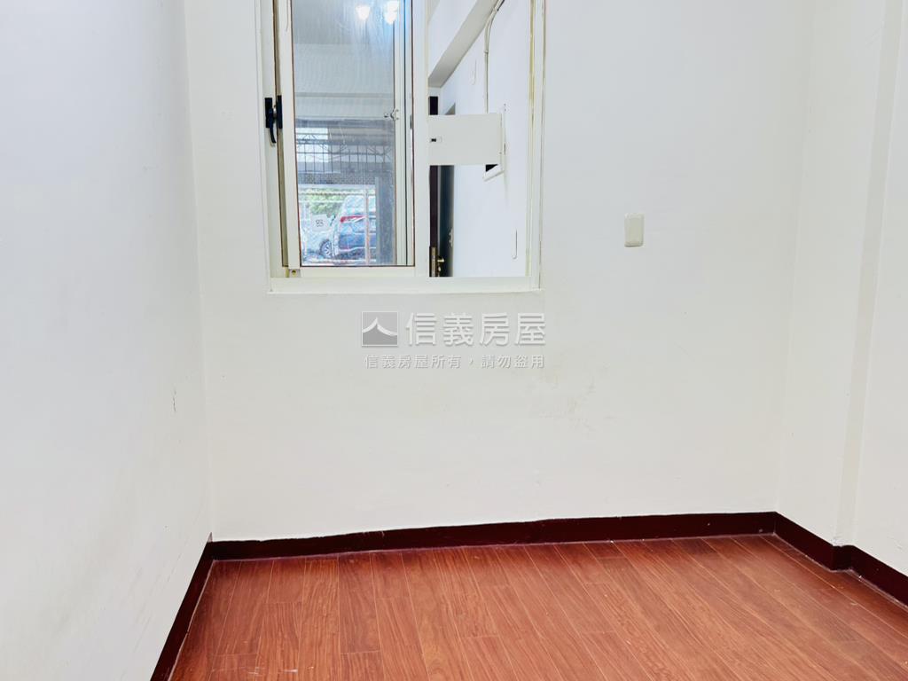 近精武車站，一樓典藏美寓房屋室內格局與周邊環境