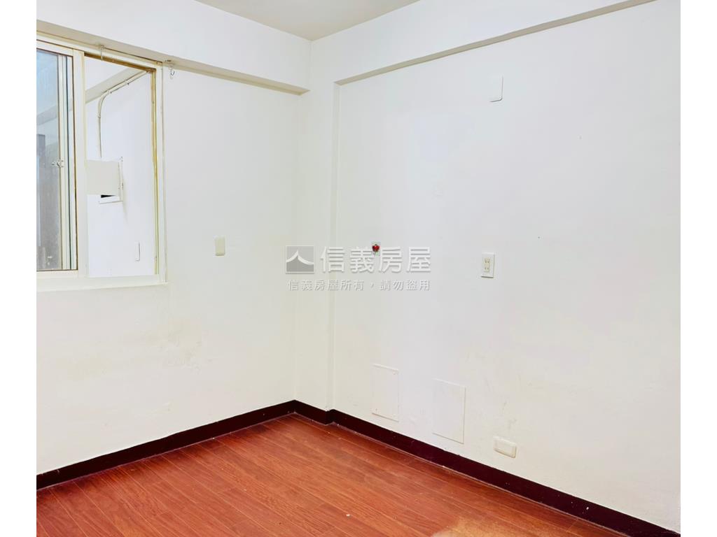 近精武車站，一樓典藏美寓房屋室內格局與周邊環境