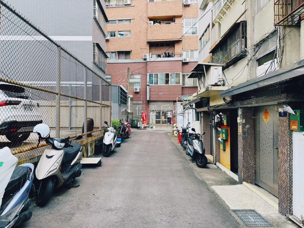 近精武車站，一樓典藏美寓房屋室內格局與周邊環境