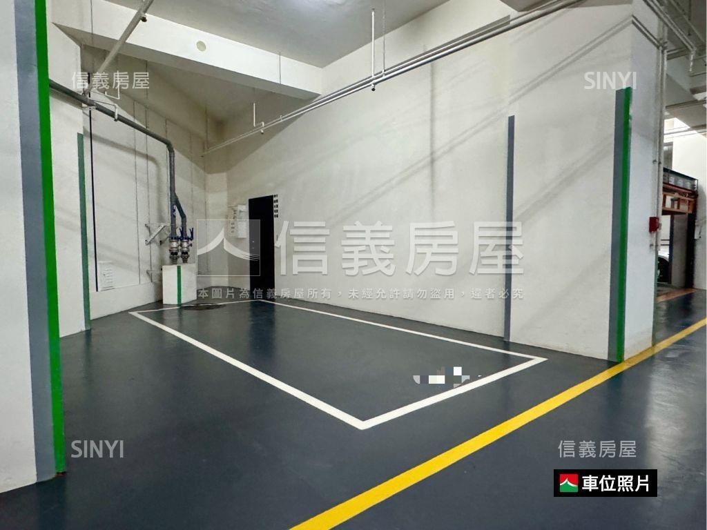 輕屋齡質感高樓３＋１平車房屋室內格局與周邊環境