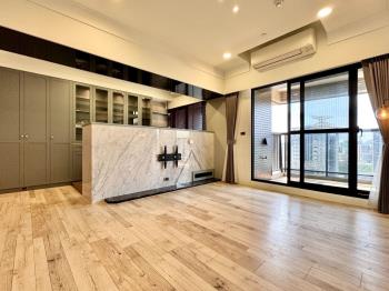 輕屋齡質感高樓３＋１平車