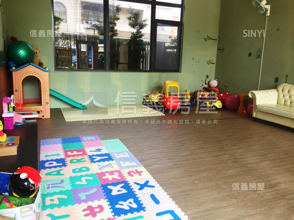 舞墨大兩房兩衛房屋室內格局與周邊環境