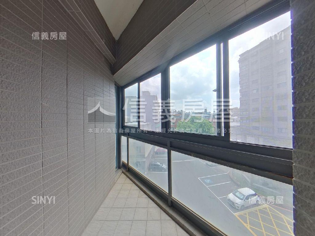 舞墨大兩房兩衛房屋室內格局與周邊環境