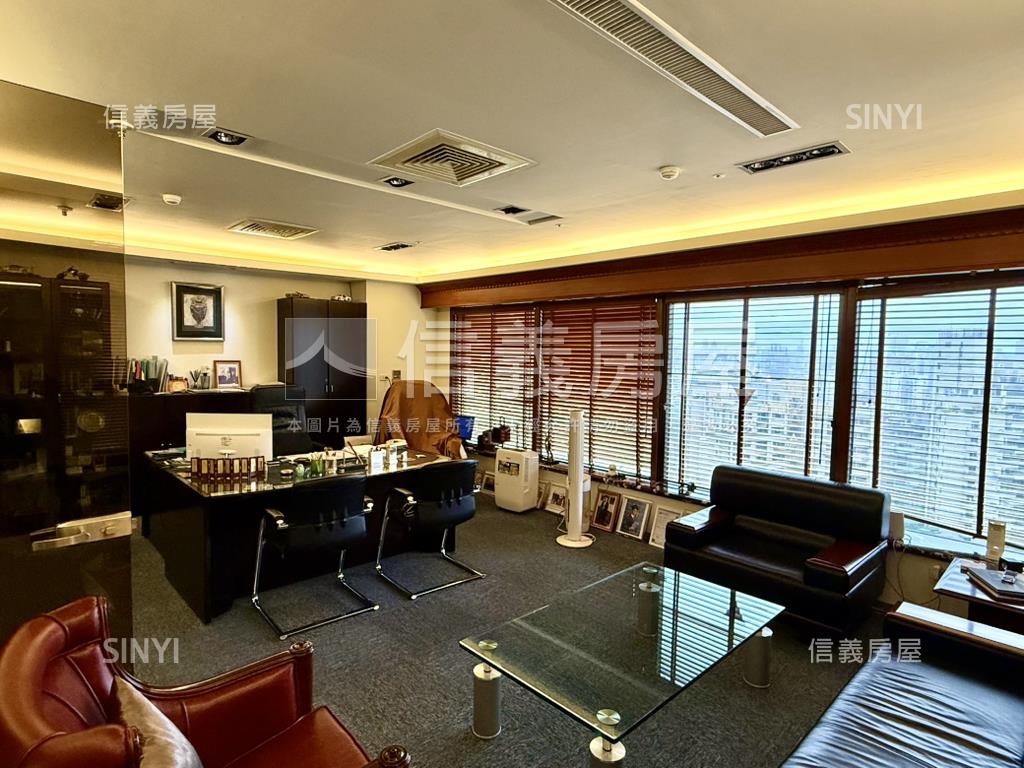 環球世貿景觀鋼骨純辦房屋室內格局與周邊環境