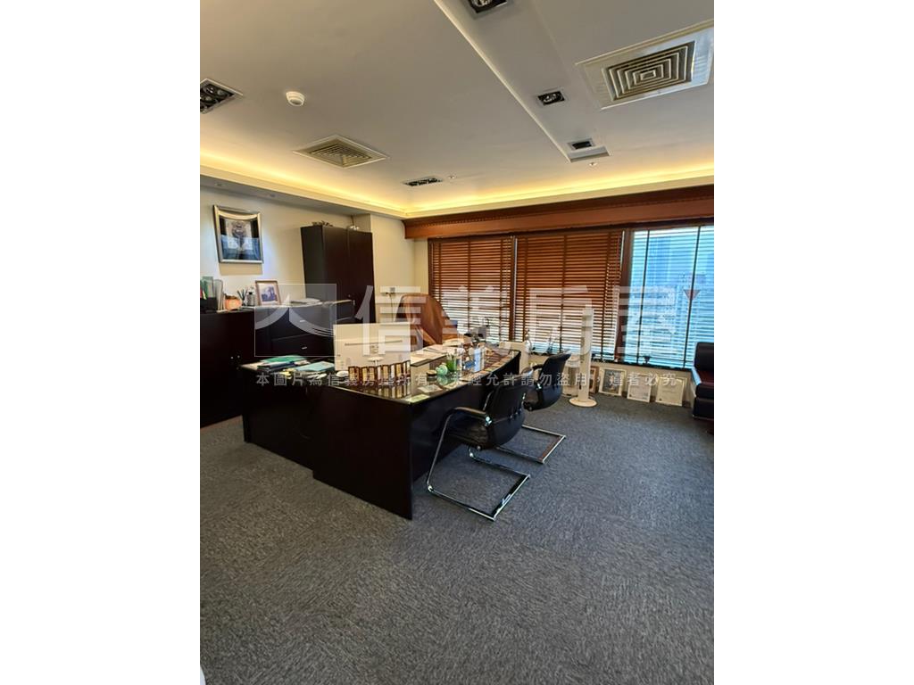 環球世貿景觀鋼骨純辦房屋室內格局與周邊環境