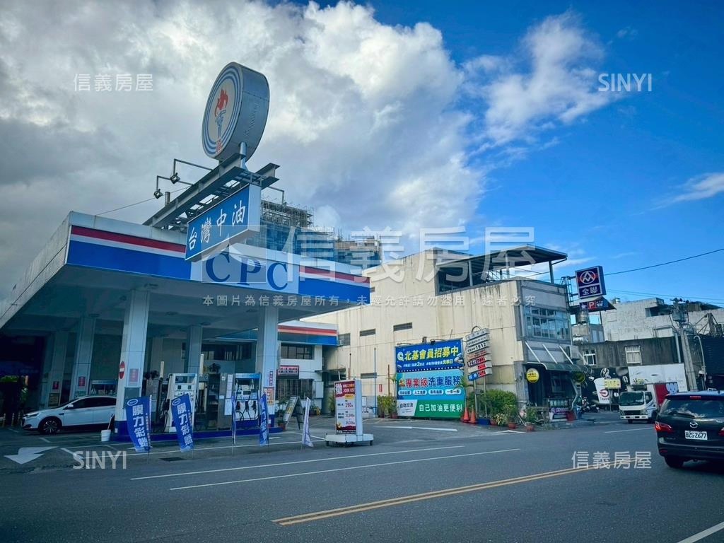 花蓮吉安鄉獨棟黃金大店面房屋室內格局與周邊環境