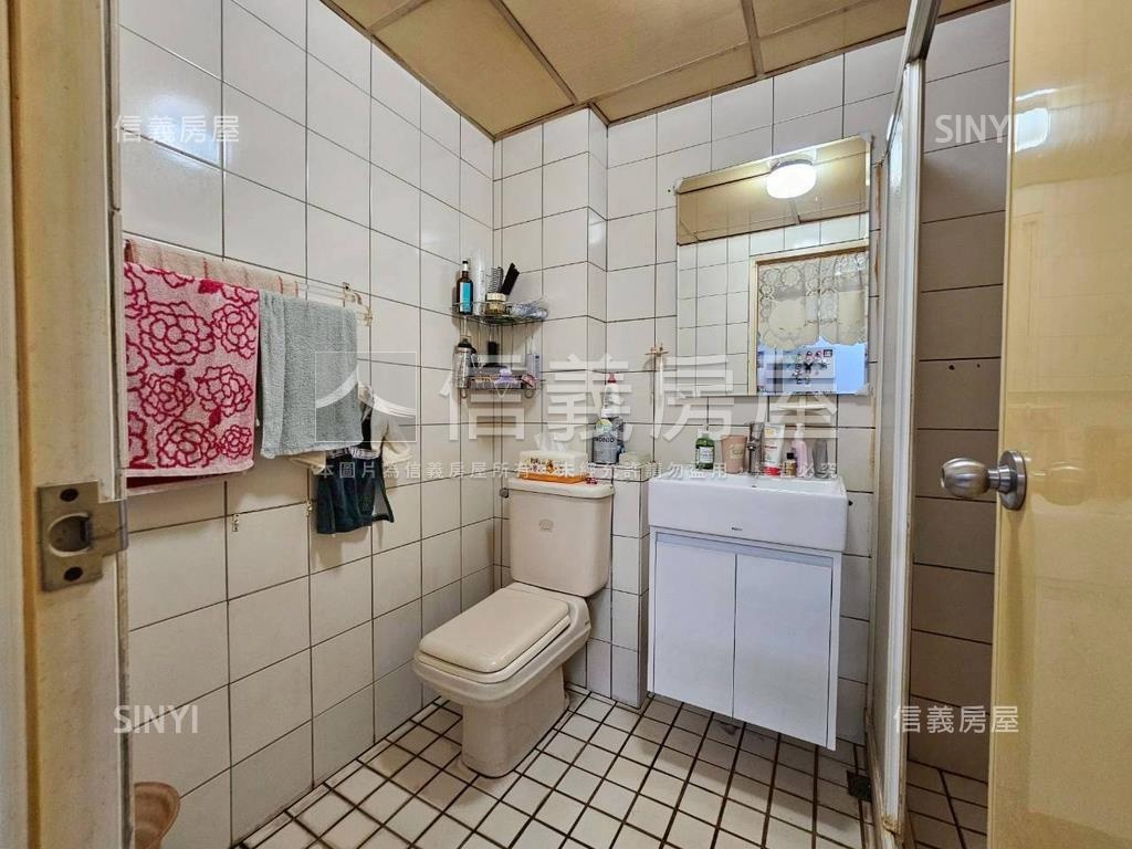 專任永興街方正３房華廈房屋室內格局與周邊環境