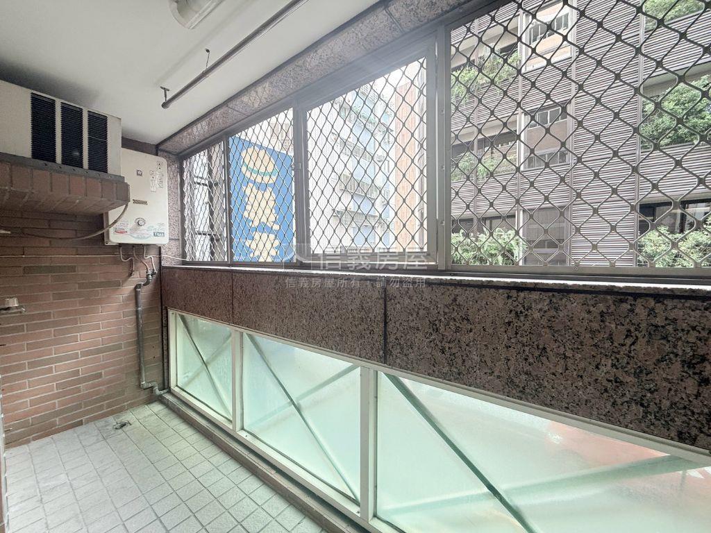 近大勇國小美美樓店房屋室內格局與周邊環境