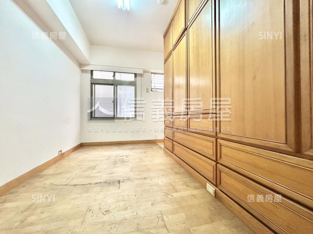 德光雅築˙後棟邊間房屋室內格局與周邊環境