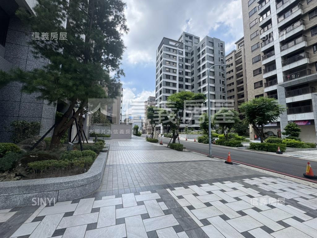 優質兩房平面車位房屋室內格局與周邊環境