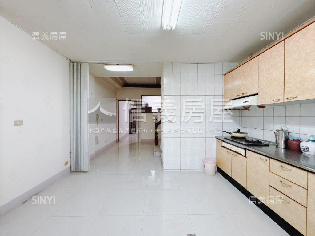 大雅老朋友的家有前院別墅房屋室內格局與周邊環境