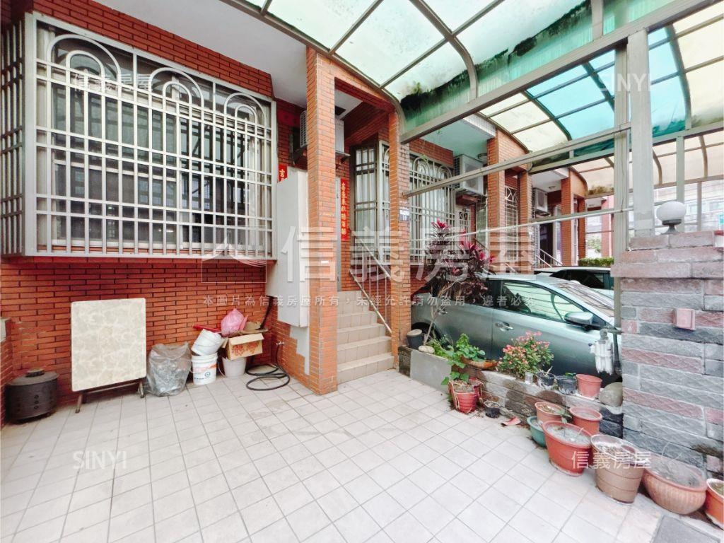 大雅老朋友的家有前院別墅房屋室內格局與周邊環境