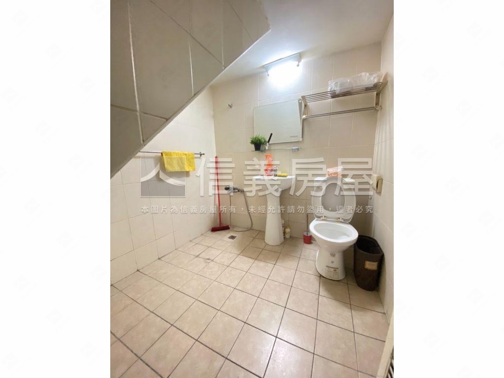 綏遠路㊣邊間稀有美透店房屋室內格局與周邊環境