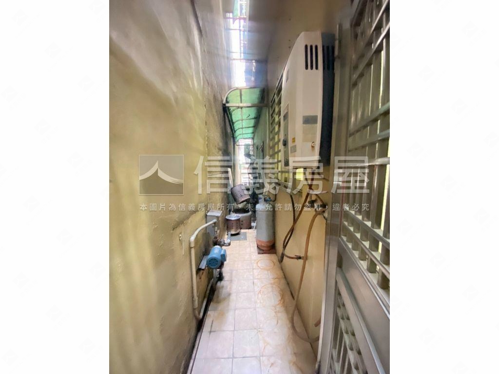 綏遠路㊣邊間稀有美透店房屋室內格局與周邊環境