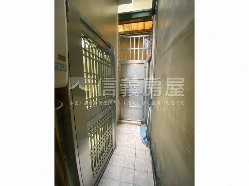 綏遠路㊣邊間稀有美透店房屋室內格局與周邊環境
