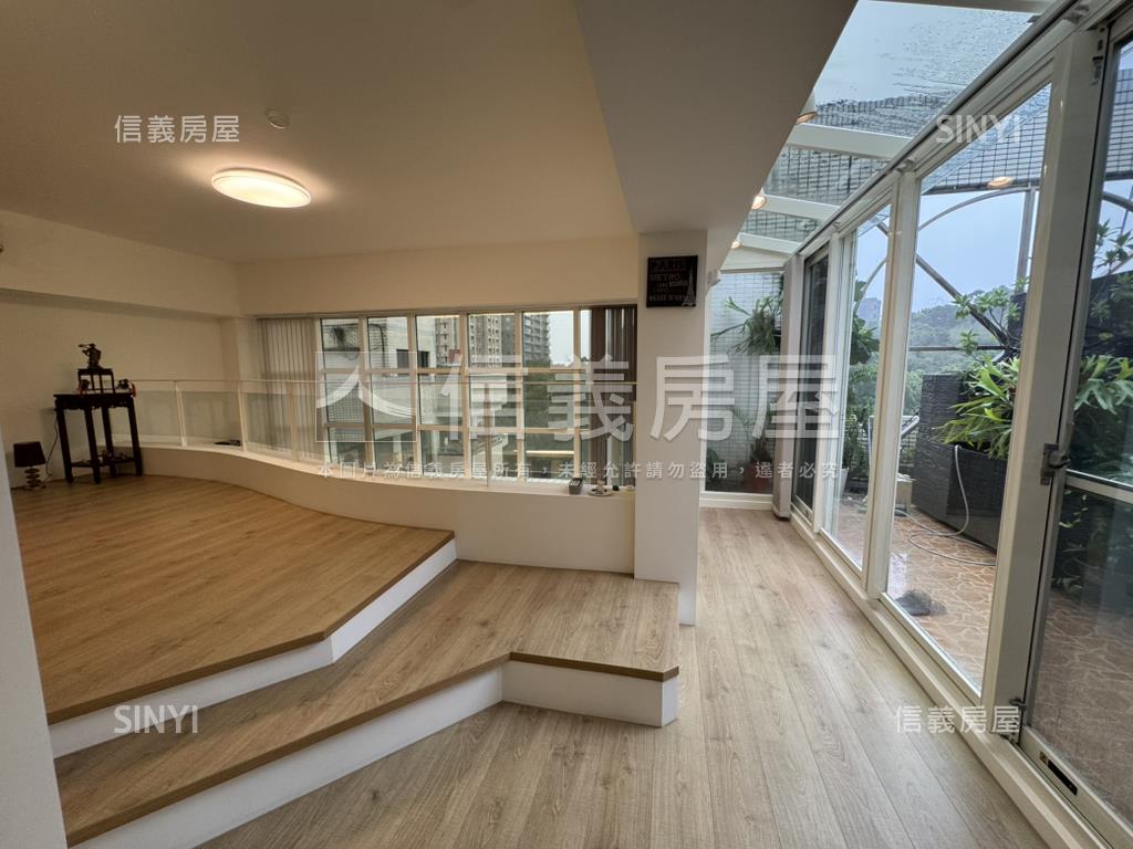 太子尊邸景觀樓中樓房屋室內格局與周邊環境