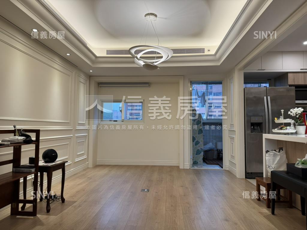 太子尊邸景觀樓中樓房屋室內格局與周邊環境