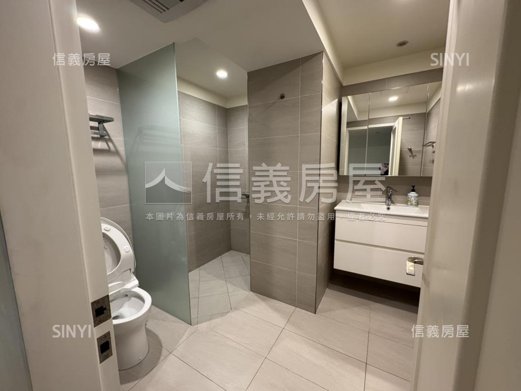 太子尊邸景觀樓中樓房屋室內格局與周邊環境