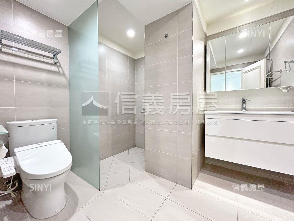 太子尊邸景觀樓中樓房屋室內格局與周邊環境