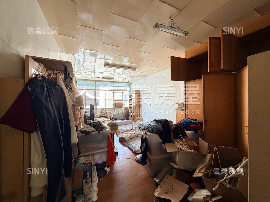 新民路正路金透天房屋室內格局與周邊環境