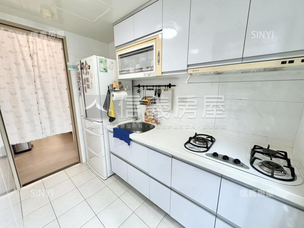 ❤️專任竹城上越美２房房屋室內格局與周邊環境