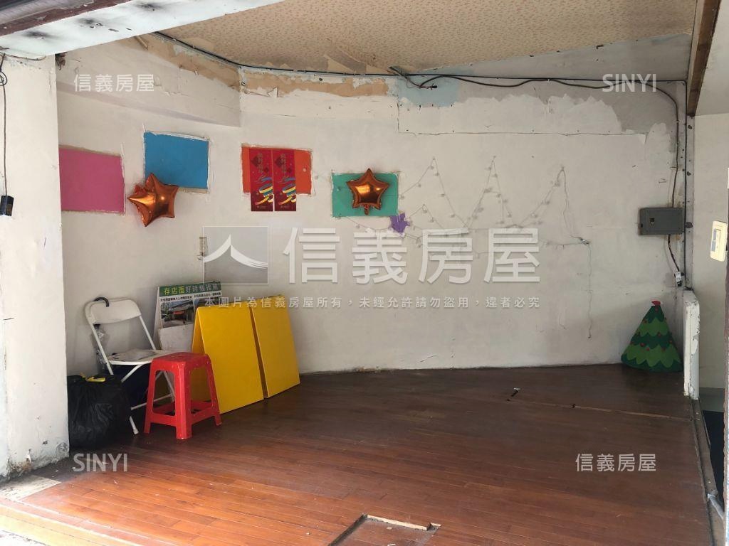 正天母西路上大空間店面房屋室內格局與周邊環境