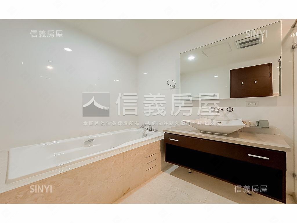 行情百達富裔秋紅谷視野戶房屋室內格局與周邊環境