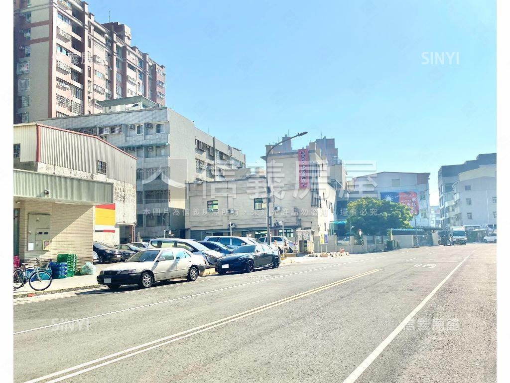 高鐵自由稀有角窗店霸房屋室內格局與周邊環境