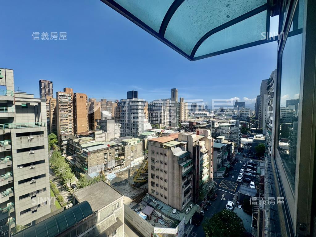 敦南管理三房車位可租房屋室內格局與周邊環境