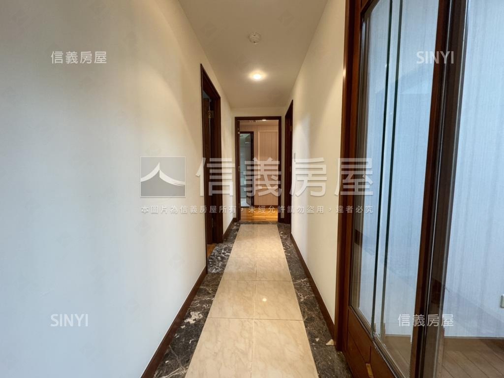 中央公園太子名邸４房平車房屋室內格局與周邊環境