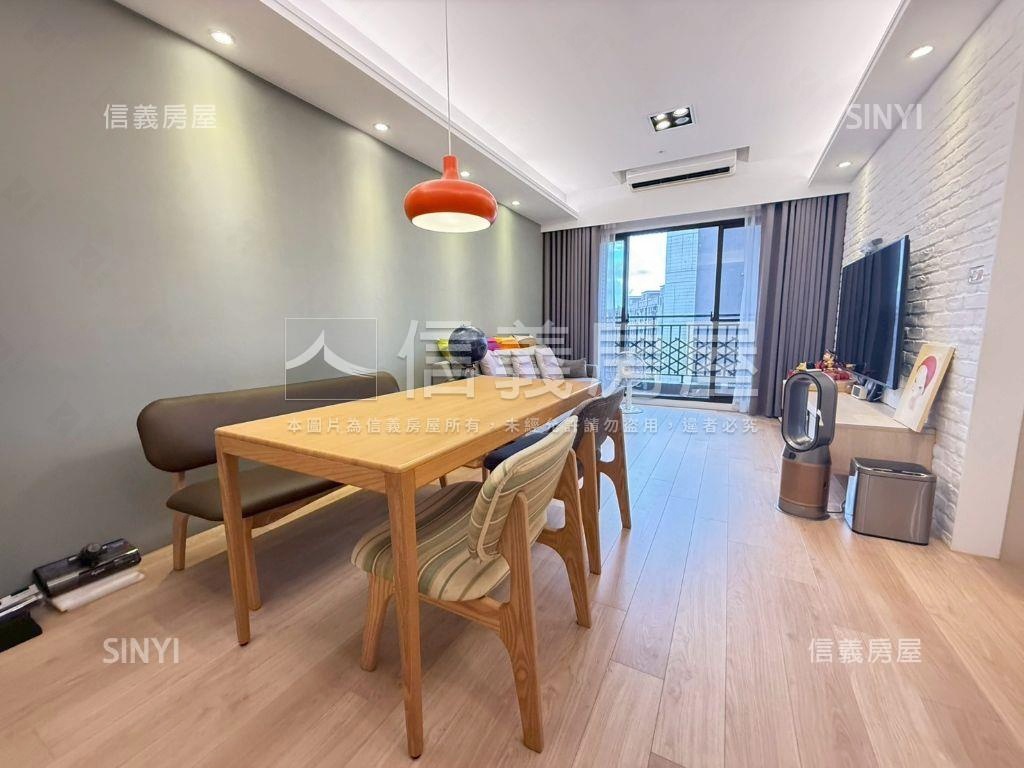 智富城稀有景觀三房車位房屋室內格局與周邊環境