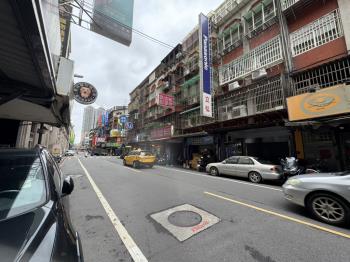 四維路黃金店面