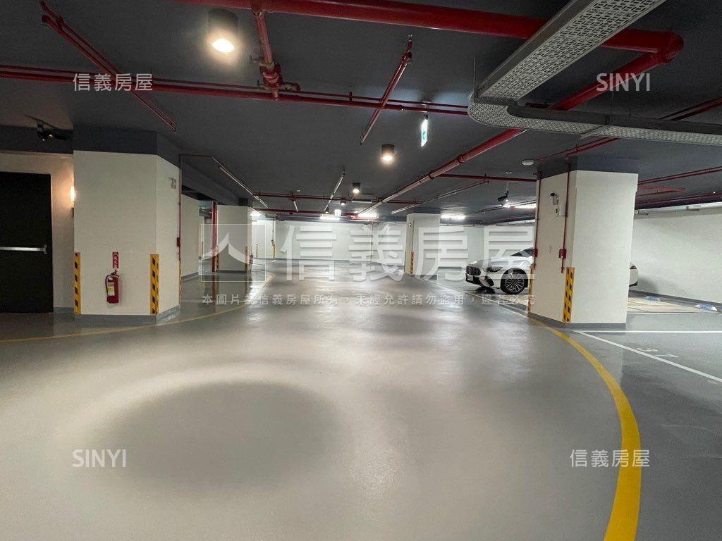 【專任信義一品】尊爵景觀房屋室內格局與周邊環境