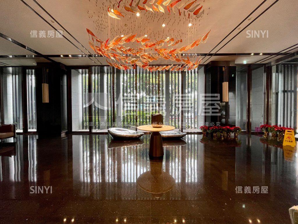 【專任信義一品】尊爵景觀房屋室內格局與周邊環境