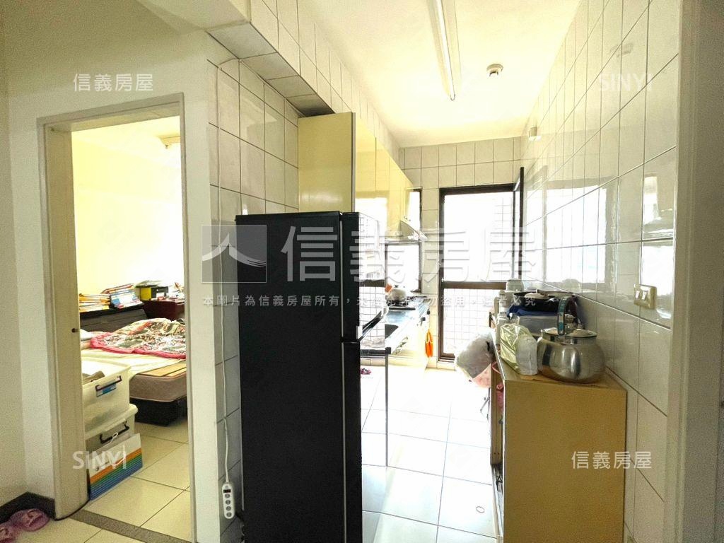 天津商圈三房＋車位房屋室內格局與周邊環境