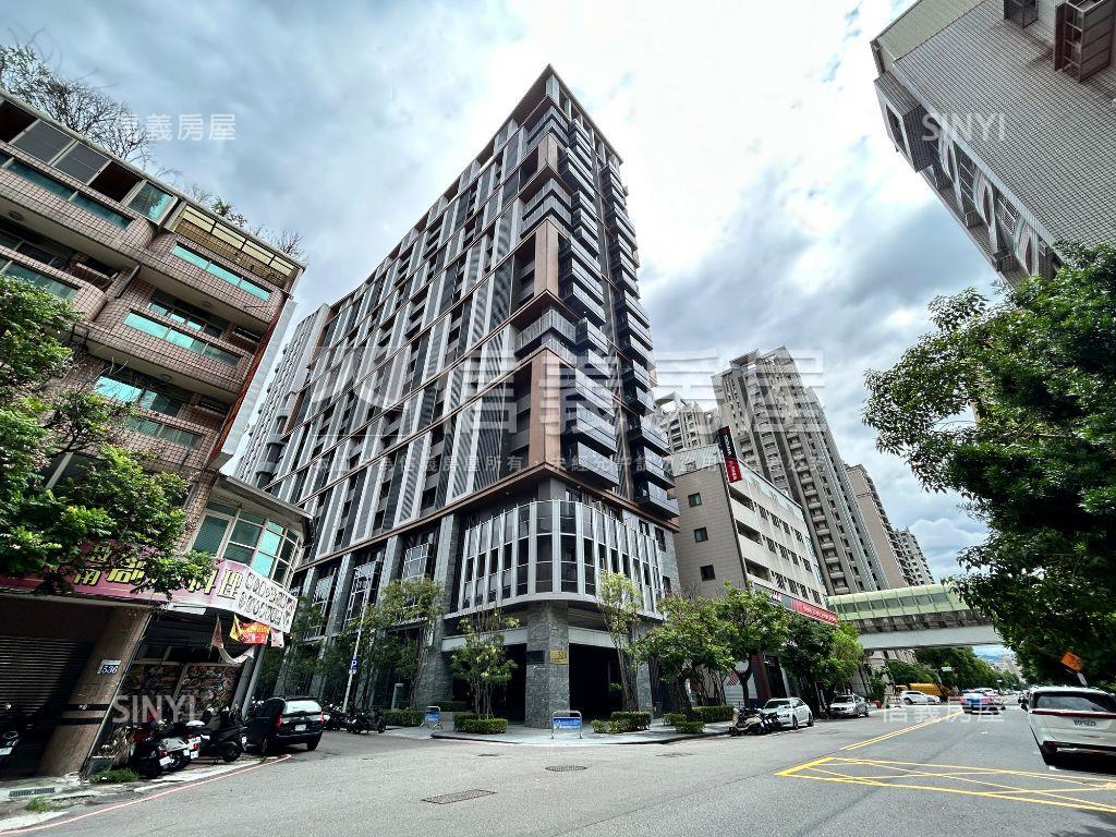 讚玩城市稀有兩房平面車位房屋室內格局與周邊環境